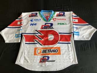 Dominik Pavlát #39 - Dynamo Pardubice 2023/24 game worn jersey (white/home)