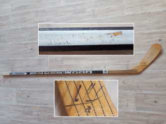 Martin Ručinský 1994/95 HC Litvínov game stick - signed
