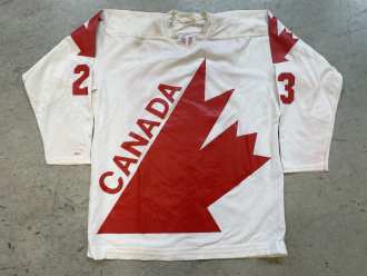 Larry Robinson Team Canada 1976  Canada Cup game worn jersey