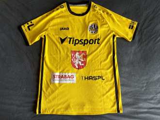 Václav Pilař #6 FC Hradec Králové 2023/24 yellow/away used shirt