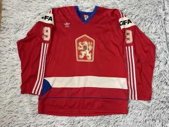 Jaroslav Benák 1985 IIHF World Championship game worn jersey