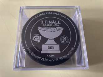 Chance liga play-off finals game issued puck, game 3 (16/25), ZLN vs VSE