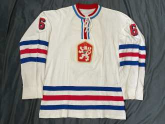 Milan Nový 1976 Innsbruck Olympic game worn jersey