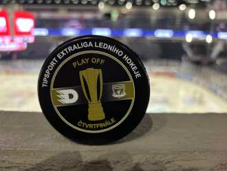 Dynamo Pardubice official game puck play-off 2023/24