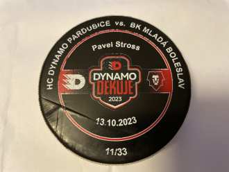 Dynamo Pardubice “Dynamo děkuje” game used puck (11/33), PCE vs MLB 3:1, 13/10/23