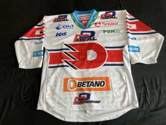 Michal Houdek #88 - Dynamo Pardubice 2023/24 game worn jersey (white/home)