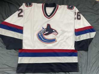 Martin Rucinsky Vancouver Canucks 2003/04 game worn jersey