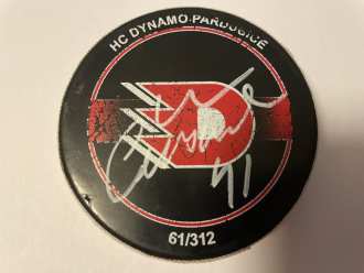 Dynamo Pardubice goal puck (Peter Čerešňák - 4:3), PCE vs PLZ 5:3, 6/10/23